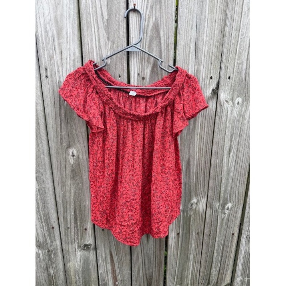 Boho Cottagecore Old Navy Blouse Medium Red Floral Smocked Off Shoulder Top